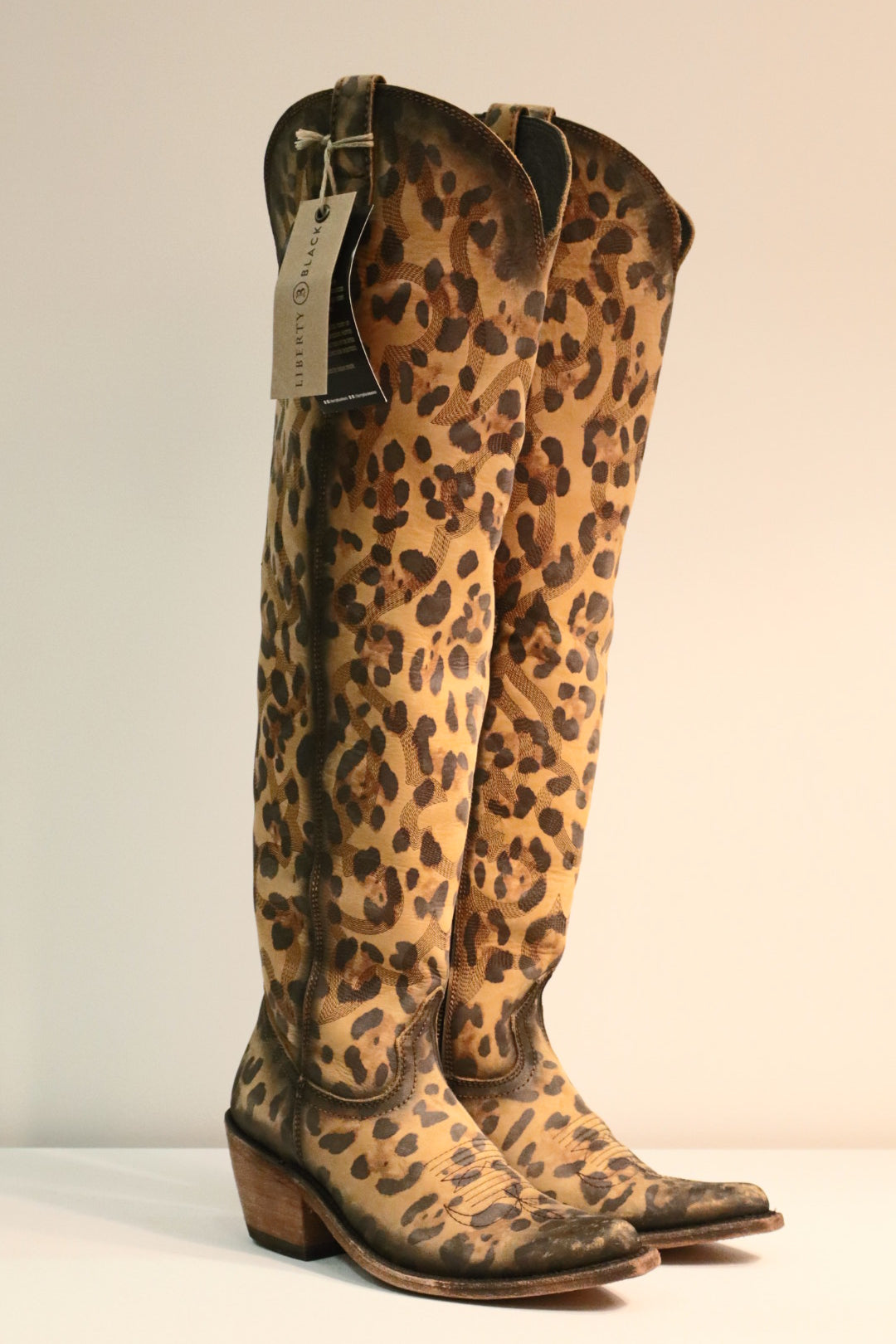 Allyssa - Leopard by Liberty Black