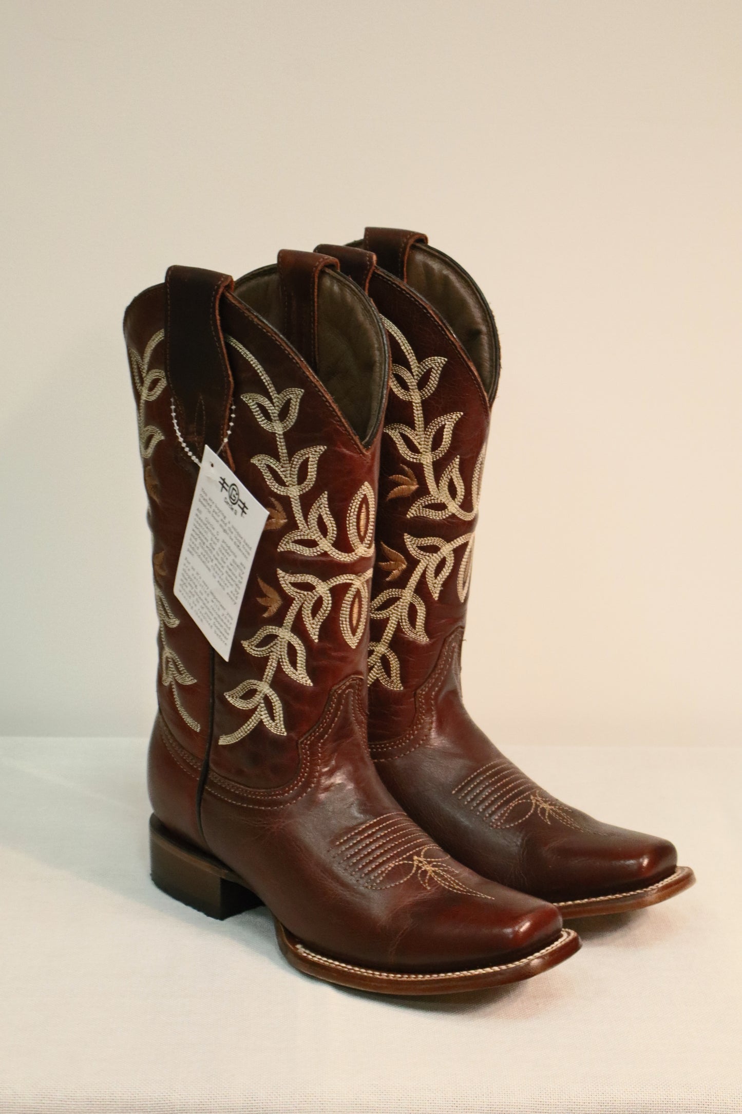 Cognac Embroidery by Corral